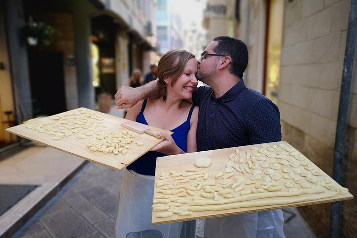 Orecchiette Cooking Class and Wine in Lecce
