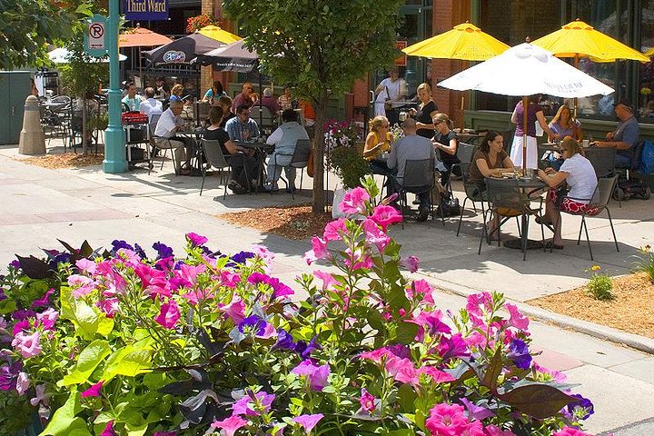 Discover Iconic Milwaukee Tour