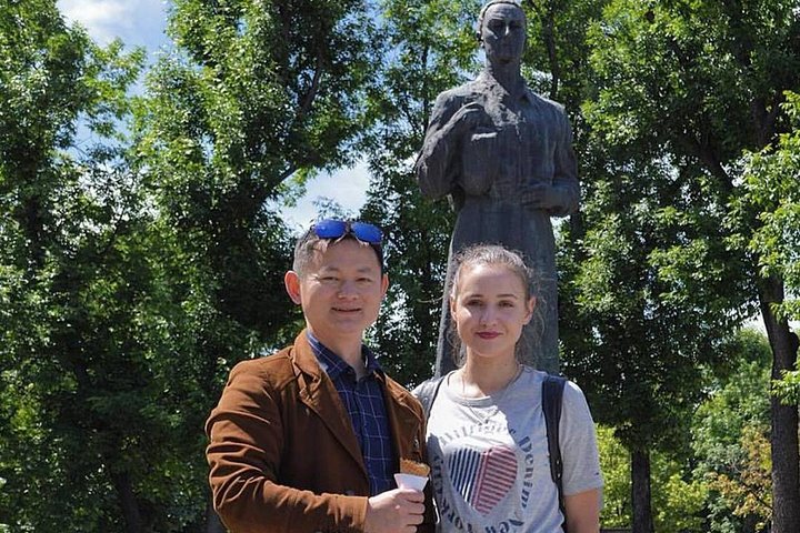 Kyiv Podil District Private Walking Tour with Local Guide