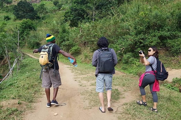 Day trip tour to Choma Waterfalls