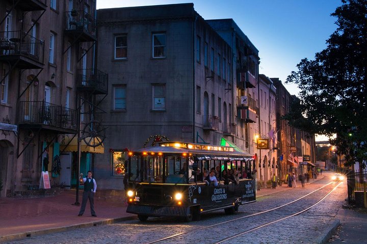 Savannah Ghosts & Gravestones Trolley Tour