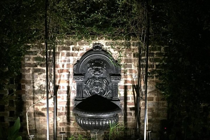 Savannah Ghosts & Gravestones Trolley Tour