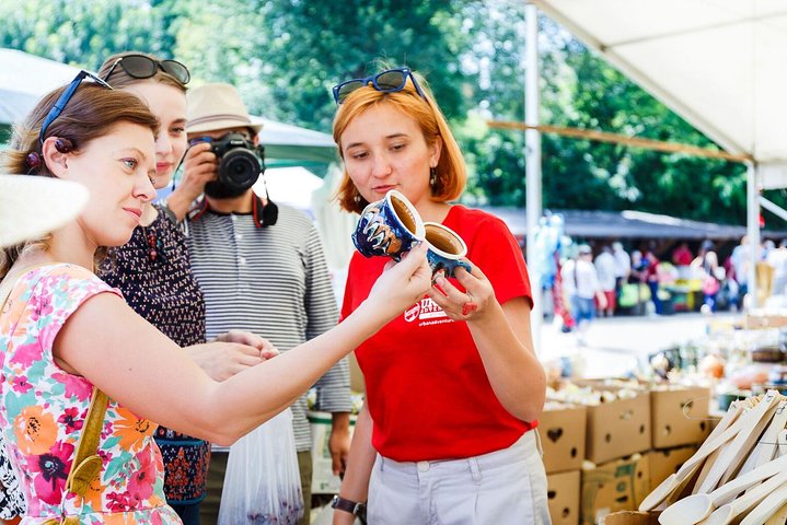 Bucharest Food Lovers Tour: Markets, Tastings & Hidden Spots