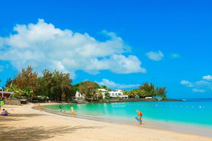 Private taxi : North guided tour of mauritius.