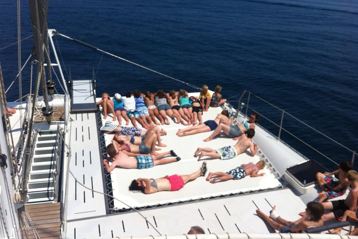 Catamaran ride -Costa Brava with barbecue and drinks. Familiar.