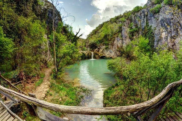 Monasteries and Waterfalls Tour from Veliko Tarnovo