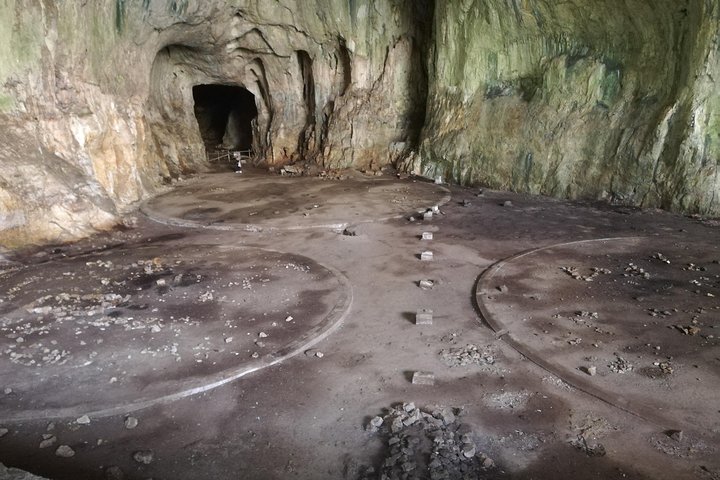 Tour to Lovech, Devetaki cave & Krushuna waterfalls