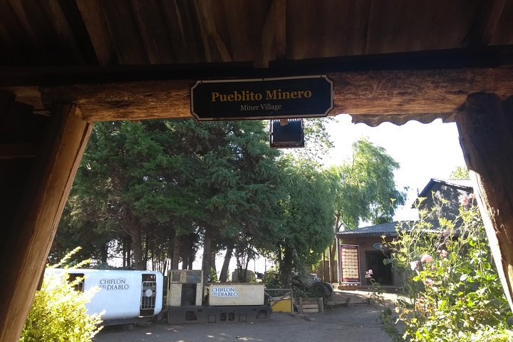 Tour around Coronel & Lota