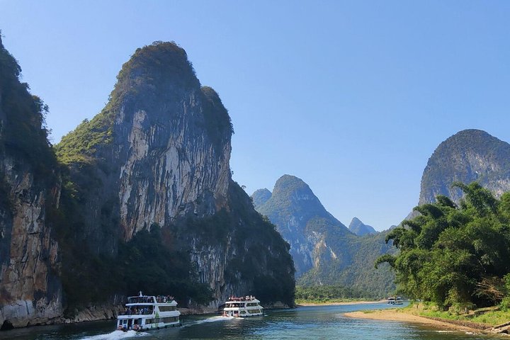 Full-Day Li-River Tour with the 4 Star Boat and Liusanjie Show