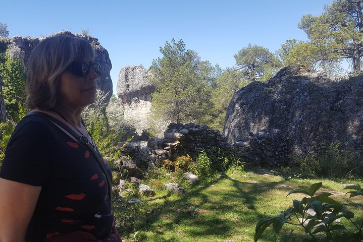 Alleys of Las Majadas + Birth of the Cuervo River