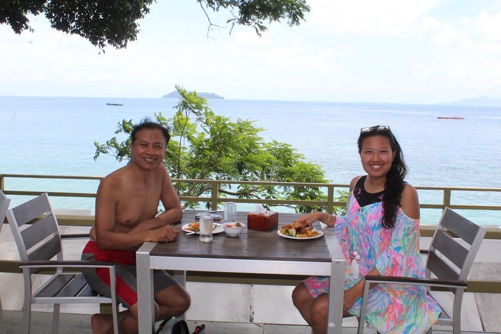 Phi Phi Islands Adventure Day Trip w/ Seaview Lunch by V. Marine