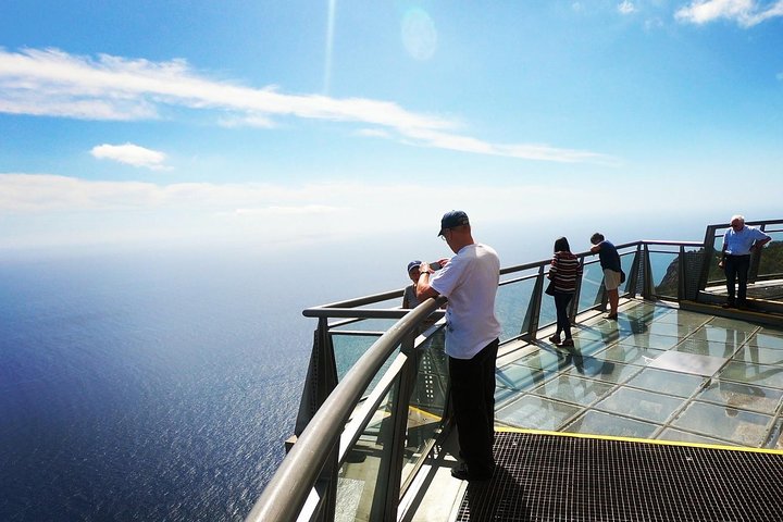 Porto Moniz, Seixal, Fanal Forest, Cliff Skywalk in Open Roof 4X4
