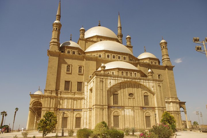 Visiting old Egyptian Museum Citadel and Old market of Khan