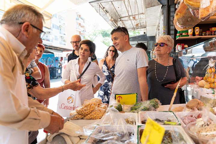 Market Tour and Cooking Class with a Local in Aosta