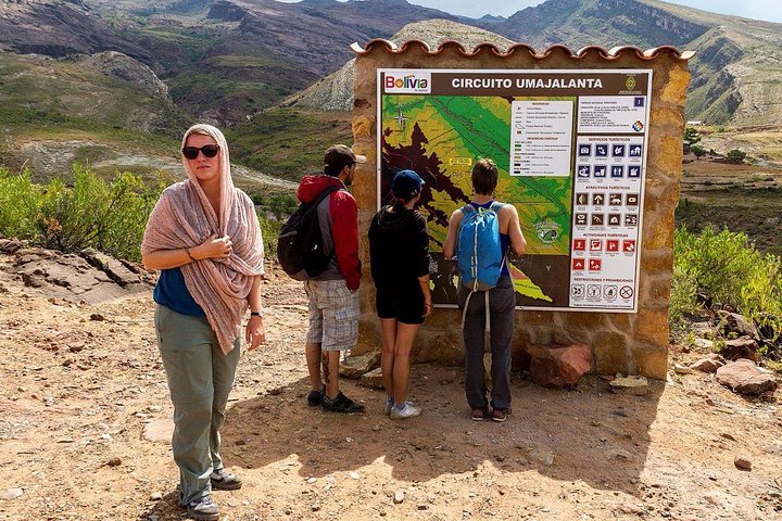 Adventure Through Toro Toro National Park. 3 Days 2 Nights. Spanish Guide