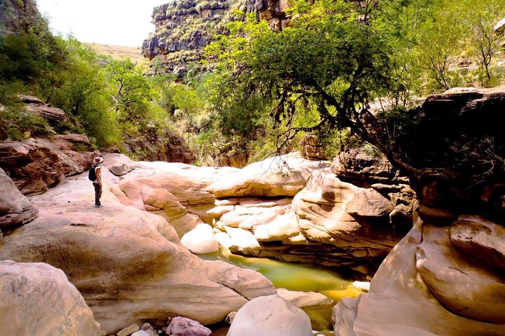 Adventure Through Toro Toro National Park. 3 Days 2 Nights. Spanish Guide