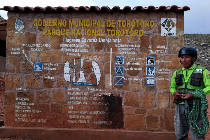 Adventure Through Toro Toro National Park. 3 Days 2 Nights. Spanish Guide