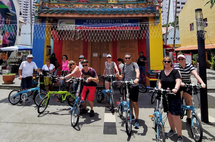 Lion City Bike Tour of Singapore
