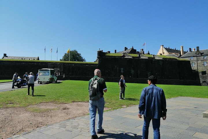 Stirling Old Town Daily Walking Tour with a Local Guide