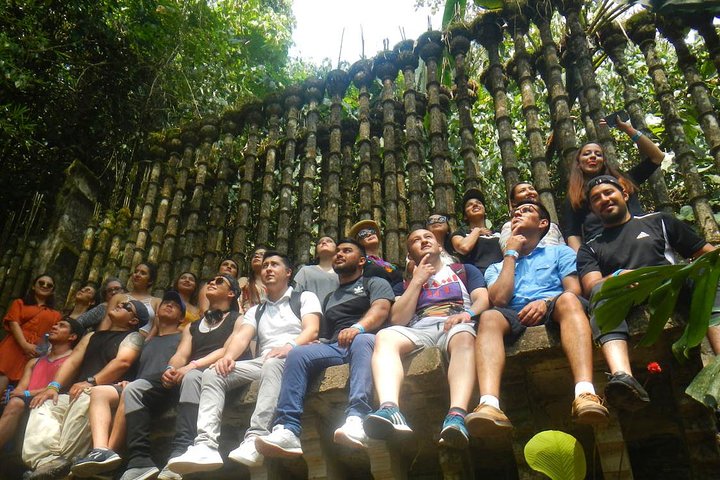 Surrealist Garden Tour in Xilitla and Sotano de las Huahuas