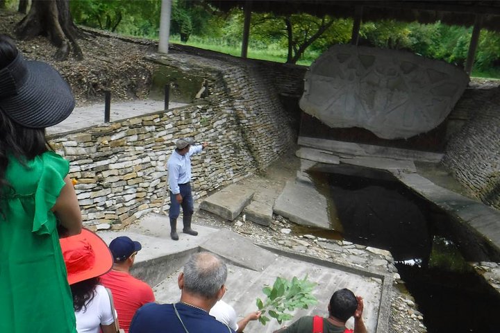 Tour Archaeological Zone of Tamtoc and Birth of Taninul