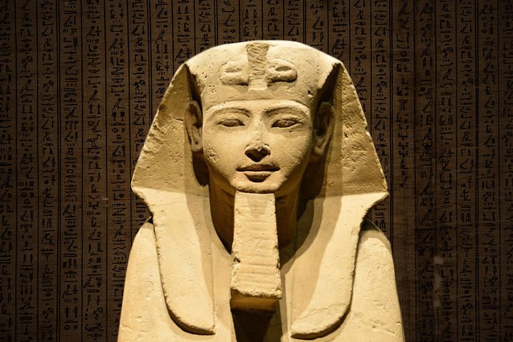 Turin: Egyptian Museum Monolingual Skip-the-Line Guided Mystery Tour,Small group