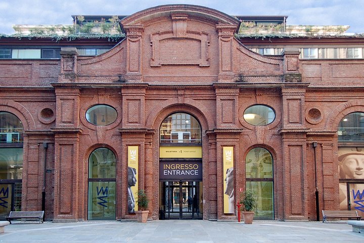 Turin: Egyptian Museum Monolingual Skip-the-Line Guided Mystery Tour,Small group