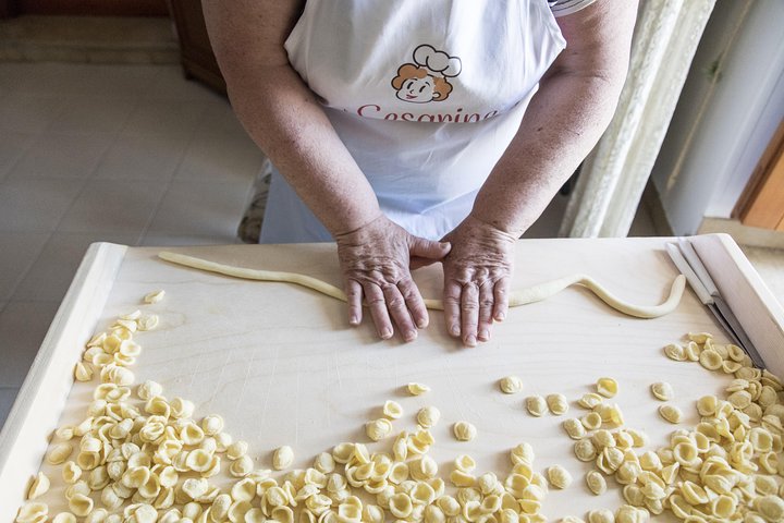 Alberobello: Pasta & Tiramisu Class in a Local Home by Cesarine
