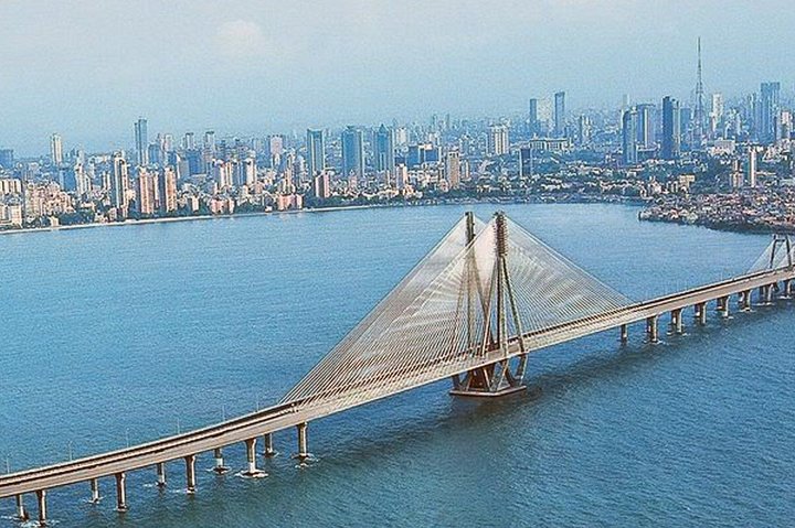 Affordable transfer from Pune to Mumbai Airport