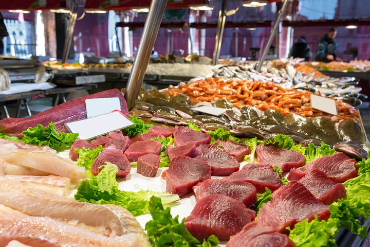 Small Group Market tour and Cooking class in Brindisi