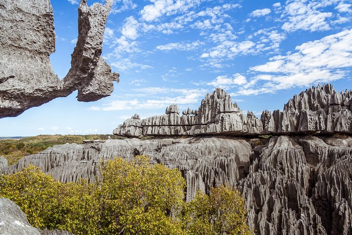 Tsingy of Bemaraha and Morondava in detail