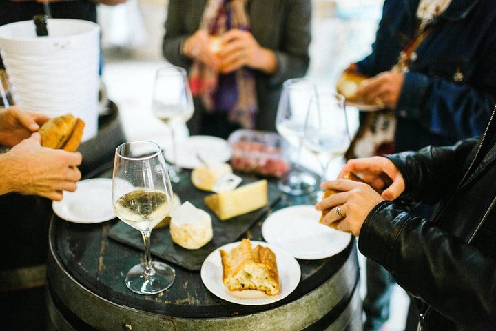 Toulouse Victor Hugo Market Small Group Tasting Tour
