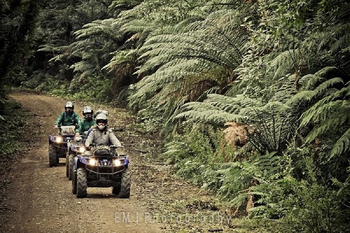 Quadricycle Tour to the Hills with Off Road 15km - 2 people