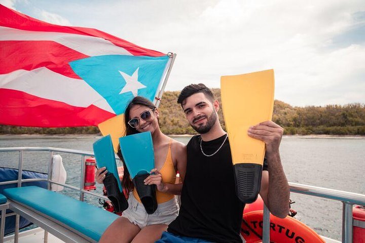 All Inclusive Beach and Snorkel Boat Tour to Icacos Island