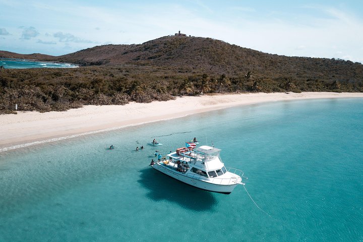 All Inclusive Beach and Snorkel Boat Tour to Icacos Island