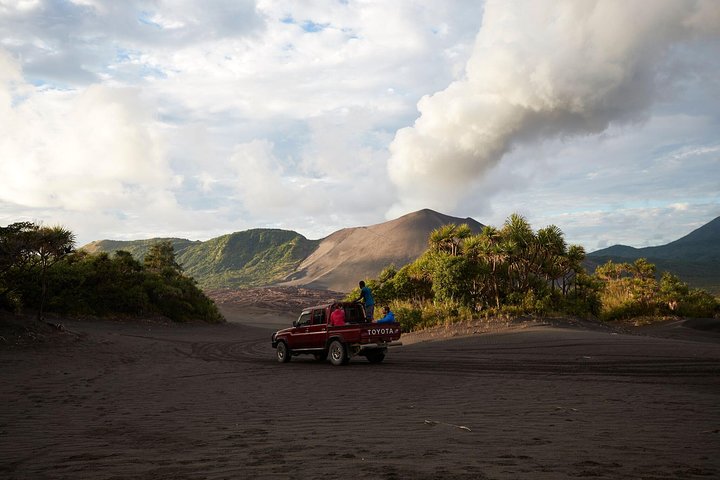 Mt Yasur Volcano Afternoon Guided Tour Tanna Island