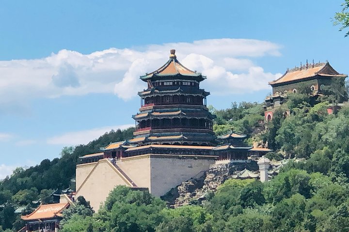 All Inclusive Tour to Summer Palace and Lama Temple