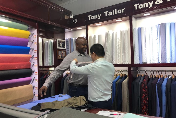 All Inclusive Great Wall Tour with Silk Street Market Shopping Experience