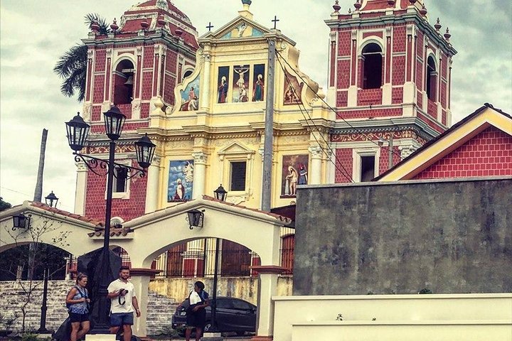 Leon City Walking Private Tour
