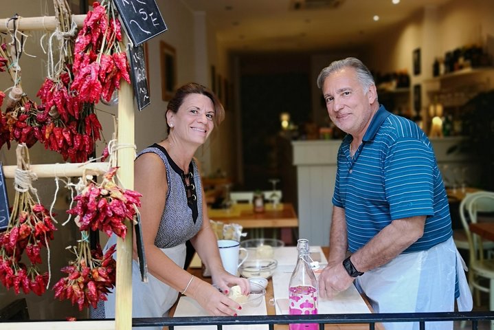 Orecchiette Cooking Class and Wine in Lecce
