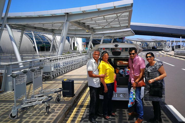 Airport/hotel transfers