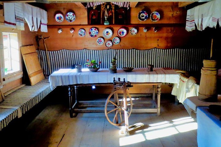 3-Hour Private Shevchenkivskyi Hai Open-Air Museum Tour from Lviv