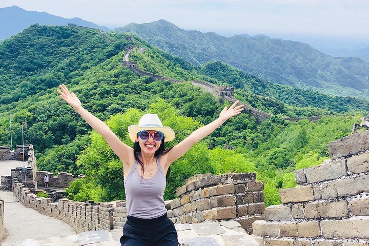 All Inclusive Great Wall Tour with Silk Street Market Shopping Experience