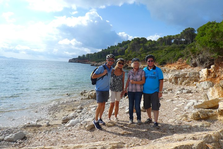 Alghero - Small Beaches Tour by E-bike more aperitif