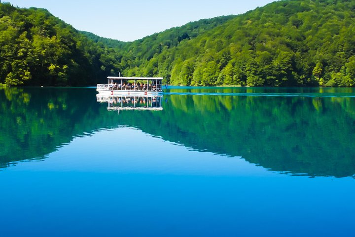 Plitvice Lakes Guided tour with Entrance ticket included