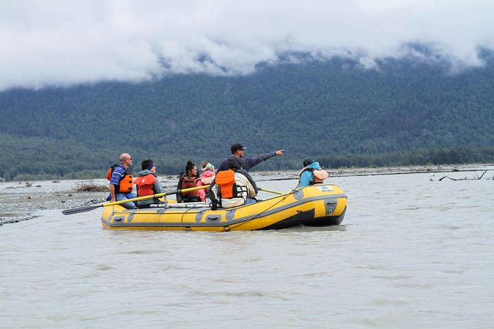 Half-Day Chilkat Bald Eagle Preserve Float Tour