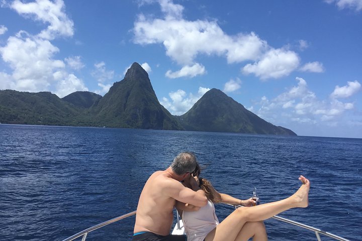 Private All Inclusive Speedboat to Soufriere with Lunch, Mud Bath & Waterfall