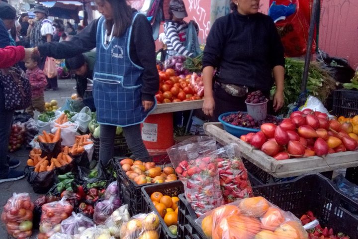 Otavalo Market, Art and Music with Middle of the World (Sundial)