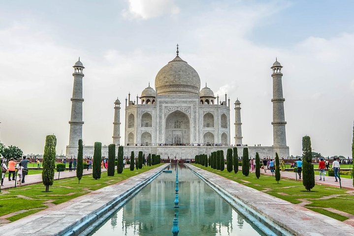 Skip The Line: Sunrise Taj Mahal & Agra Day Tour From Jaipur