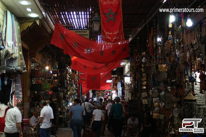 Marrakech Guided Day Trip from Agadir: Medina & Souks Tour